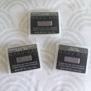 Mary Kay eyeshadow trio